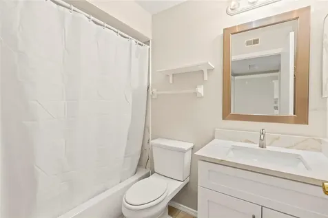 6033 34th Street W Bradenton FL 34210
