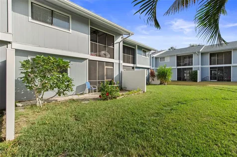 6033 34th Street W Bradenton FL 34210
