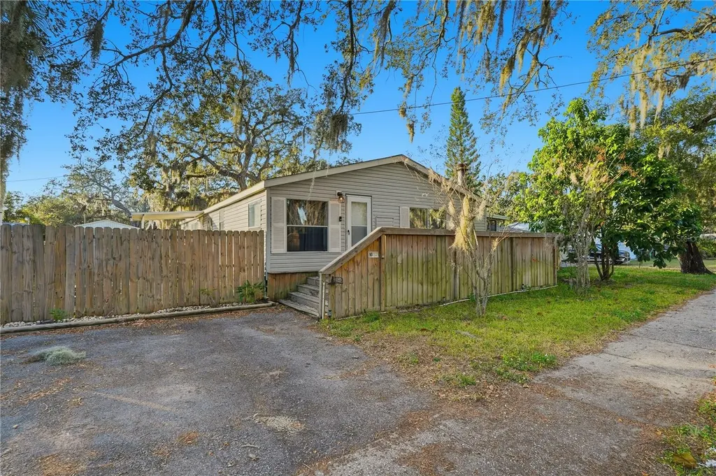 1205 Calvary Road Holiday FL 34691
