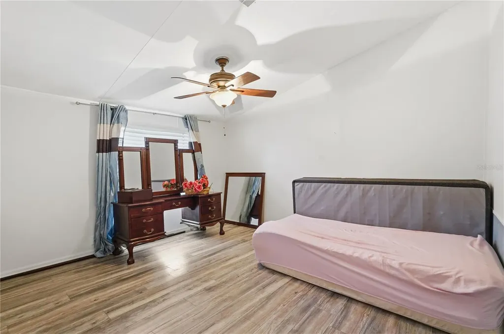 1205 Calvary Road Holiday FL 34691