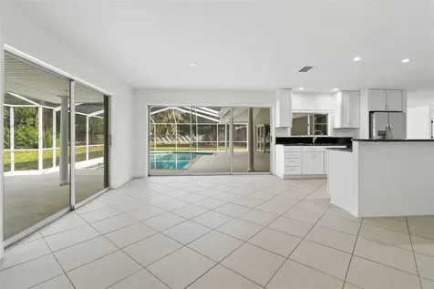 1106 Hummingbird Lane Brandon FL 33511
