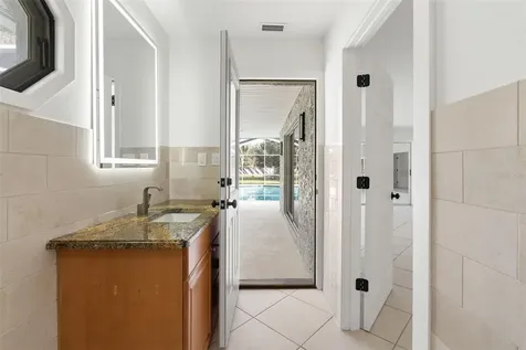 1106 Hummingbird Lane Brandon FL 33511
