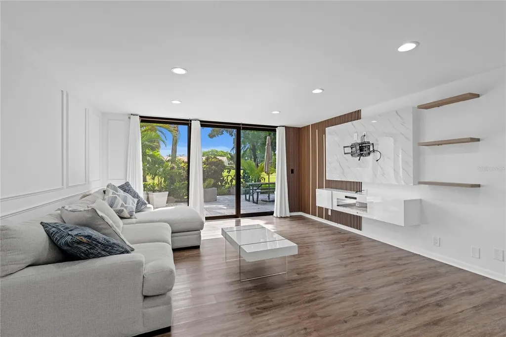4469 Luxemburg Court Lake Worth FL 33467