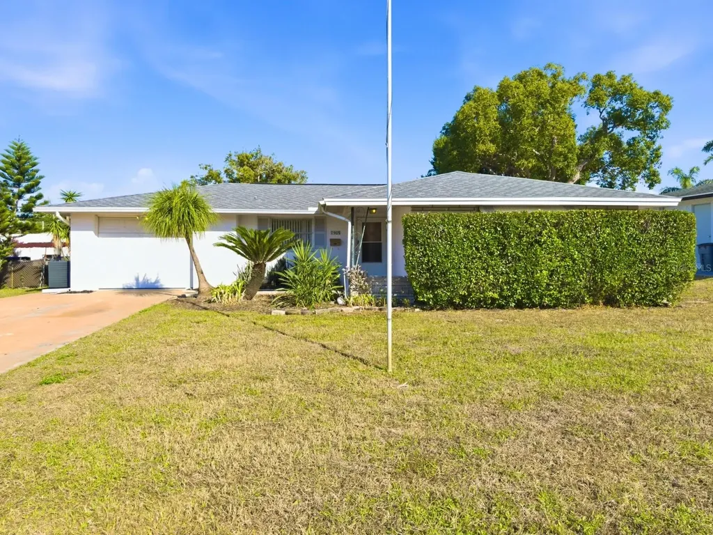 7903 Valmy Lane Port Richey FL 34668