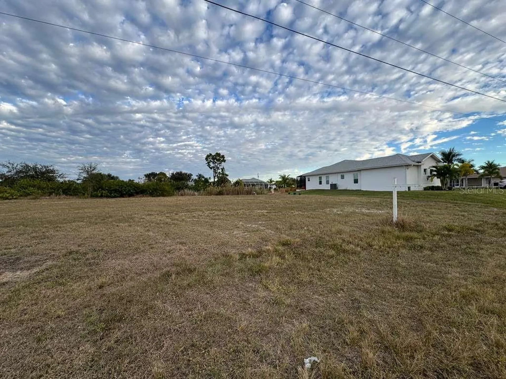 1905 NE 18th Place Cape Coral FL 33909