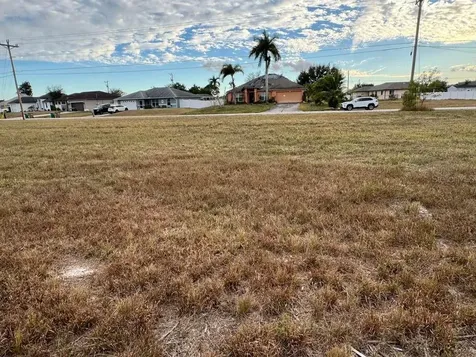 1845 NE 23rd Street Cape Coral FL 33909