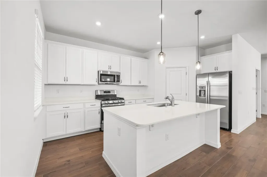 547 Orient Avenue Debary FL 32713