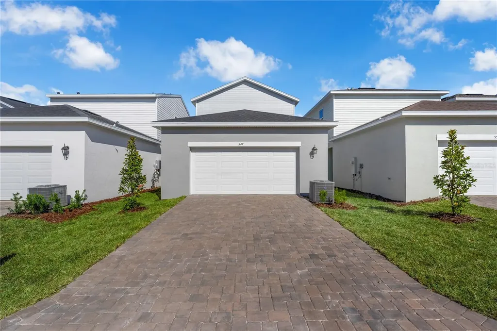 547 Orient Avenue Debary FL 32713