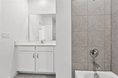 547 Orient Avenue Debary FL 32713