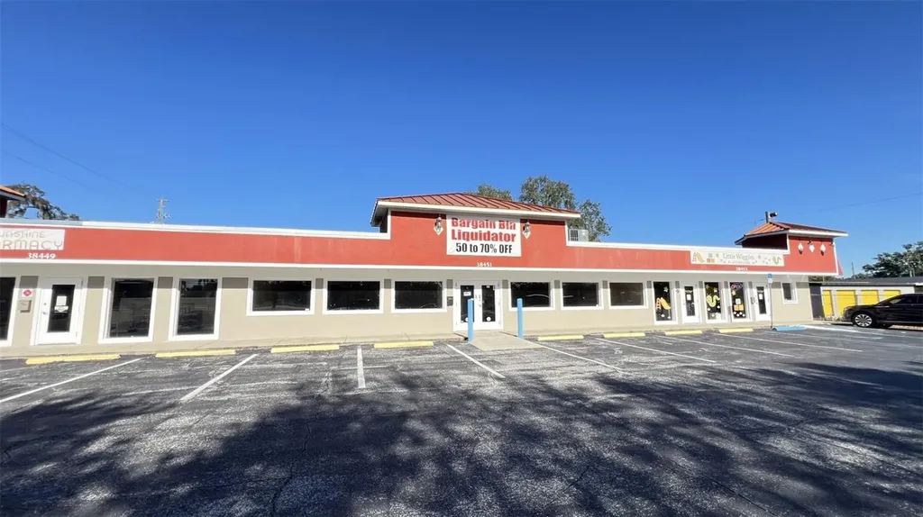 38449 County Road 54 Zephyrhills FL 33542