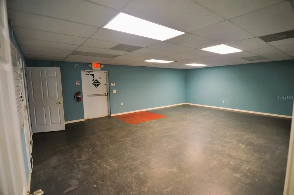 38449 County Road 54 Zephyrhills FL 33542
