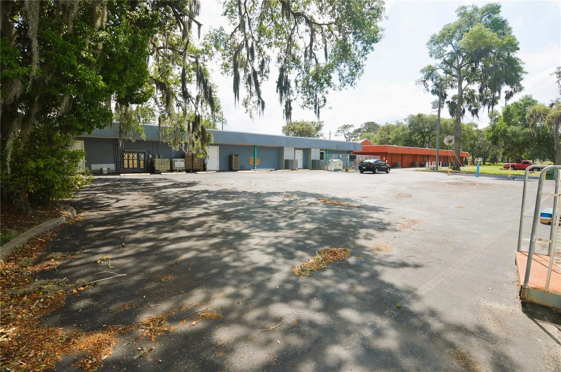 38449 County Road 54 Zephyrhills FL 33542