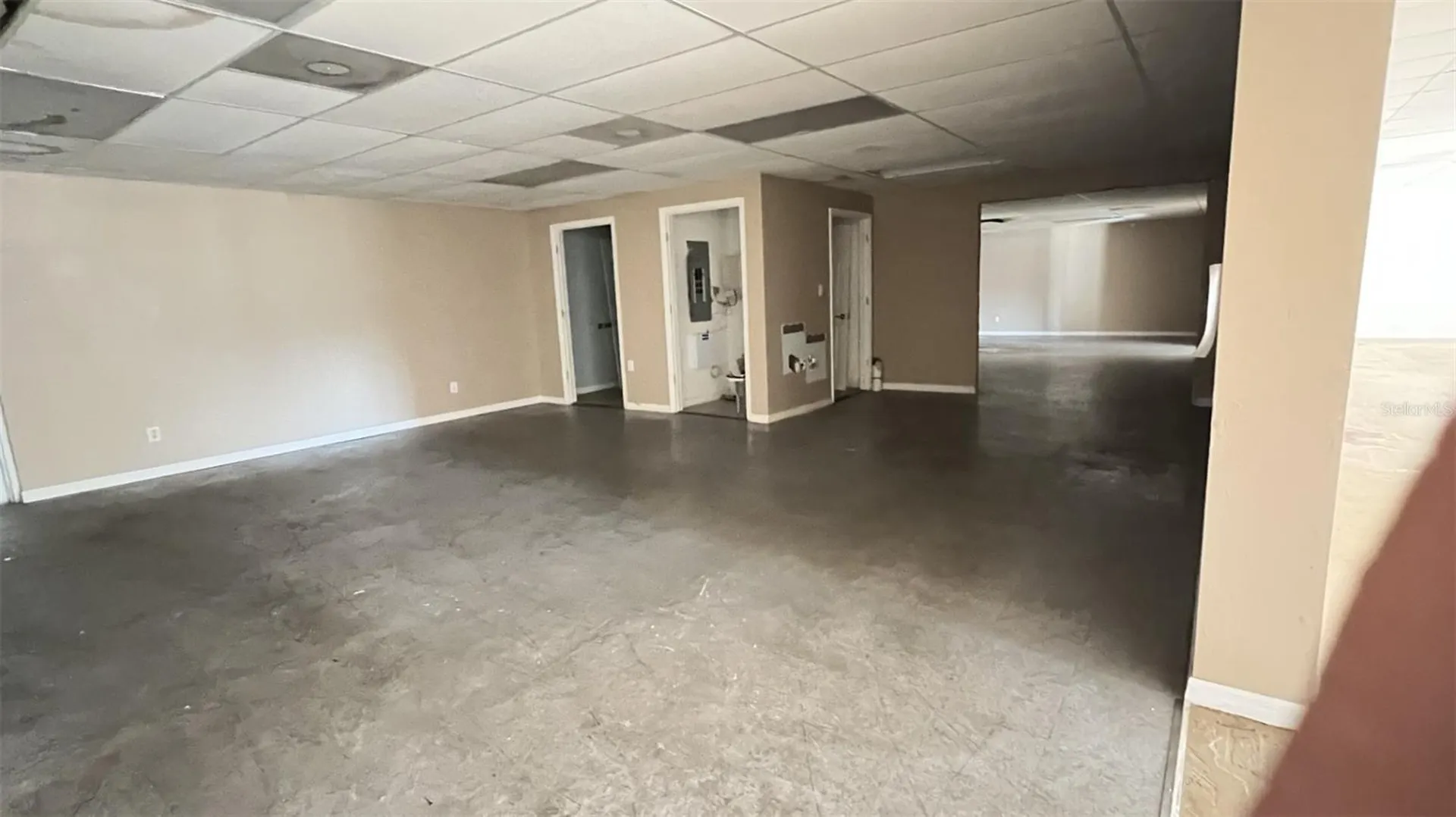 38449 County Road 54 Zephyrhills FL 33542