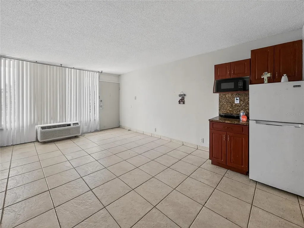 7900 S Orange Blossom Trail Orlando FL 32809