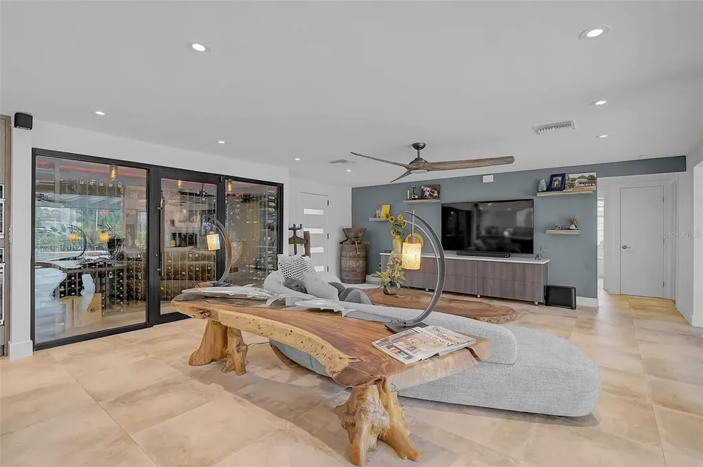 4508 Woodside Road Sarasota FL 34242