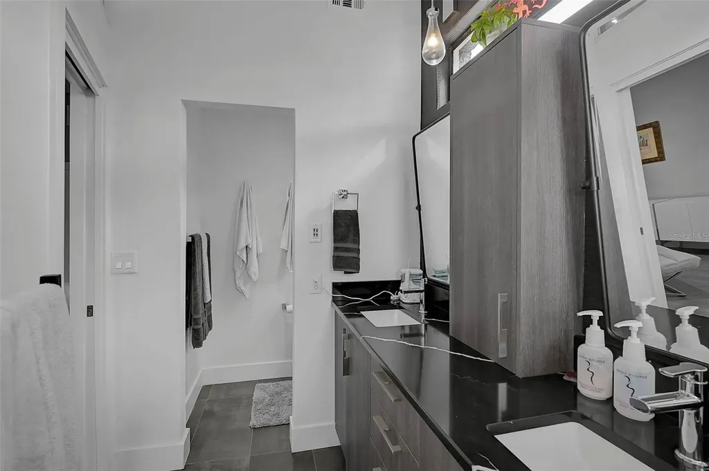 4508 Woodside Road Sarasota FL 34242