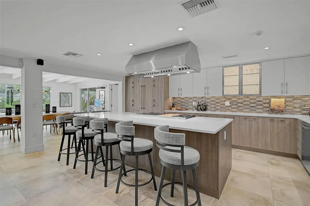 4508 Woodside Road Sarasota FL 34242