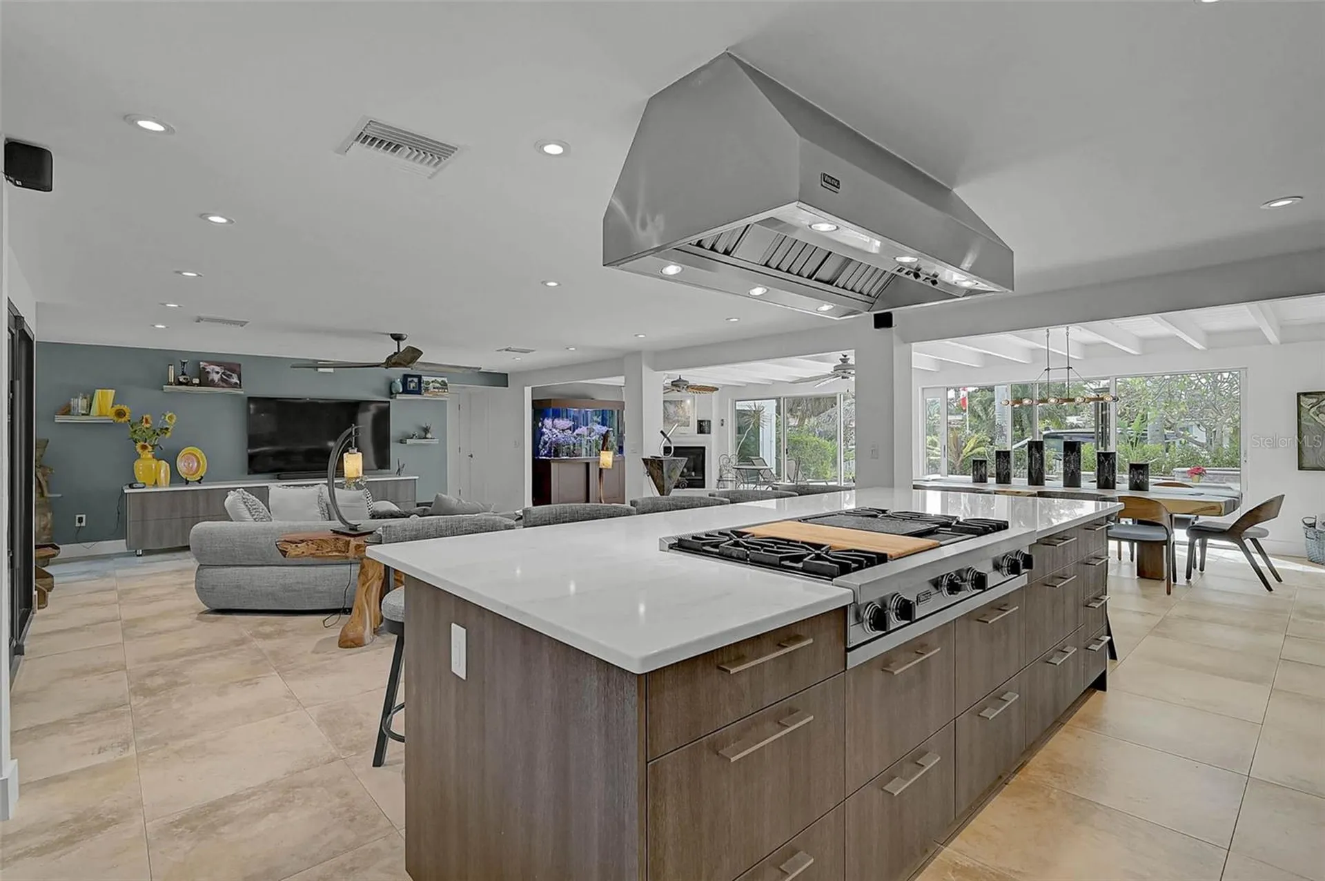 4508 Woodside Road Sarasota FL 34242