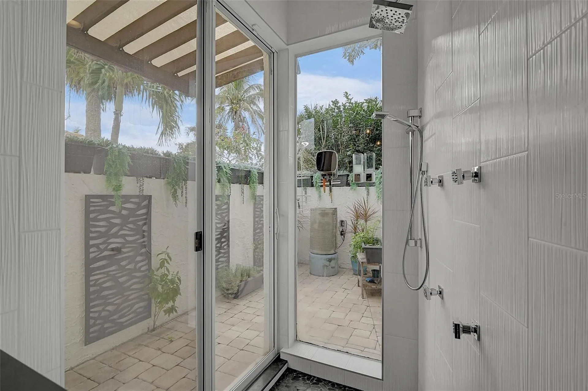 4508 Woodside Road Sarasota FL 34242