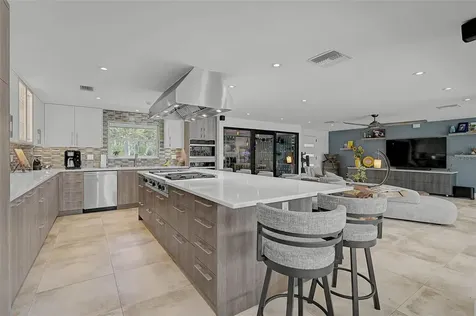 4508 Woodside Road Sarasota FL 34242