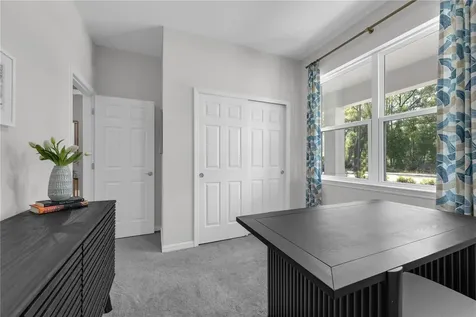 1745 Blue Lagoon Circle Mascotte FL 34753