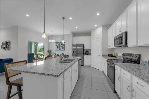 1745 Blue Lagoon Circle Mascotte FL 34753