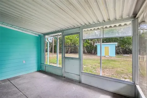 215 17th Street NW Ruskin FL 33570