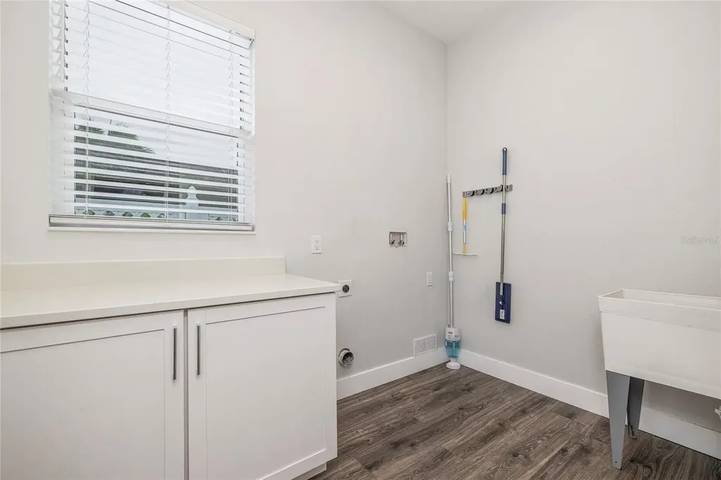 416 Indiana Avenue Crystal Beach FL 34681