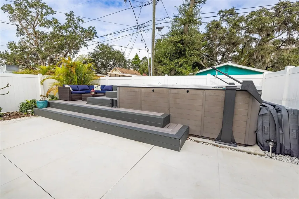 416 Indiana Avenue Crystal Beach FL 34681