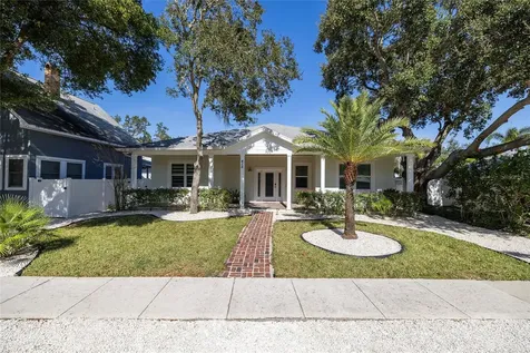 416 Indiana Avenue Crystal Beach FL 34681