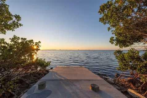 416 Indiana Avenue Crystal Beach FL 34681