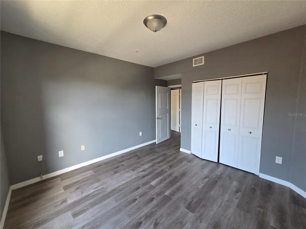 5572 Metrowest Boulevard Orlando FL 32811