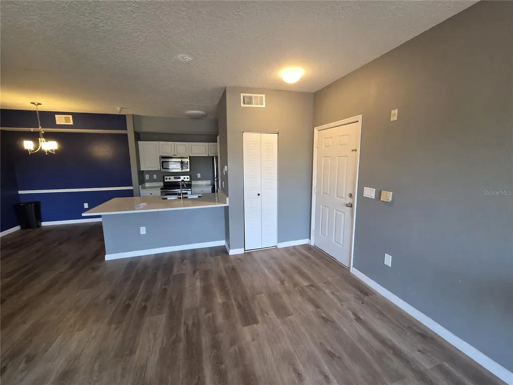 5572 Metrowest Boulevard Orlando FL 32811