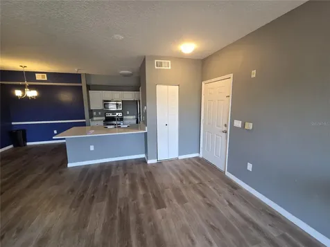 5572 Metrowest Boulevard Orlando FL 32811