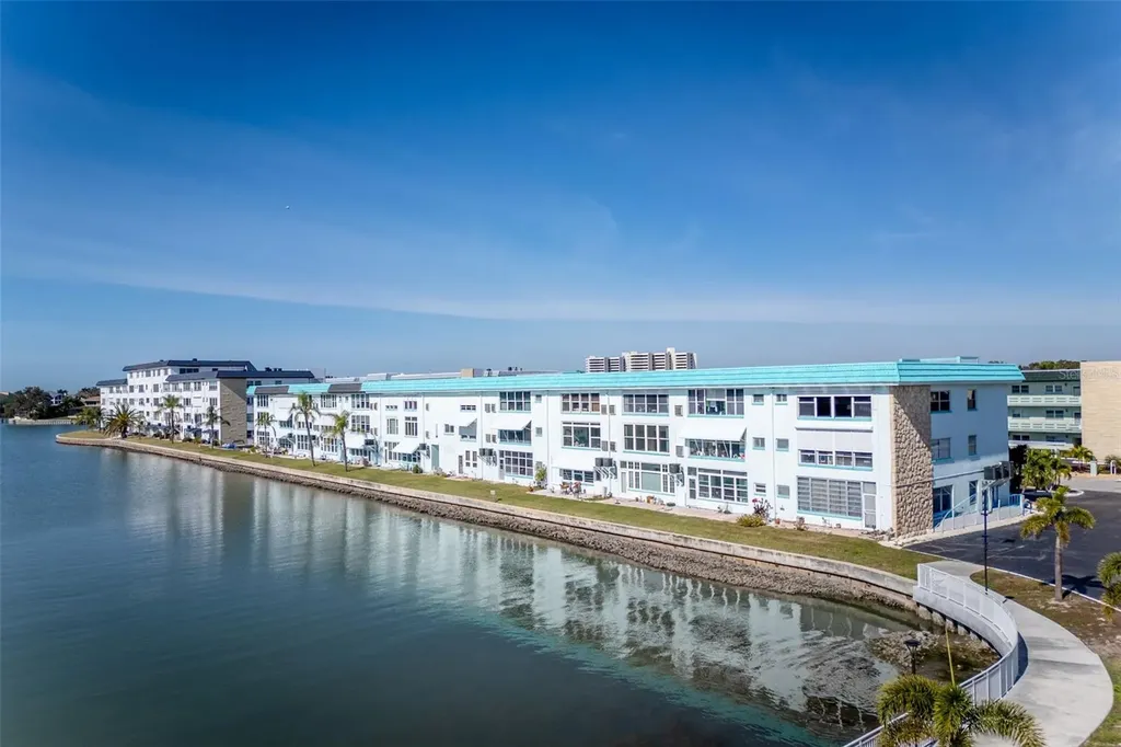 5940 30th Avenue S Gulfport FL 33707