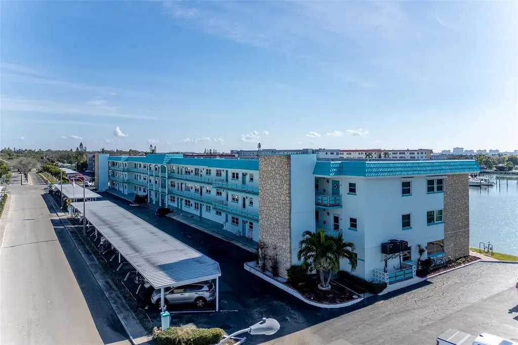 5940 30th Avenue S Gulfport FL 33707