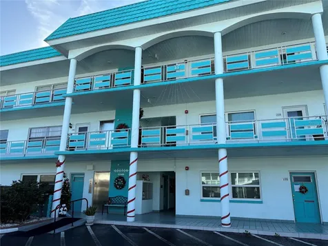 5940 30th Avenue S Gulfport FL 33707
