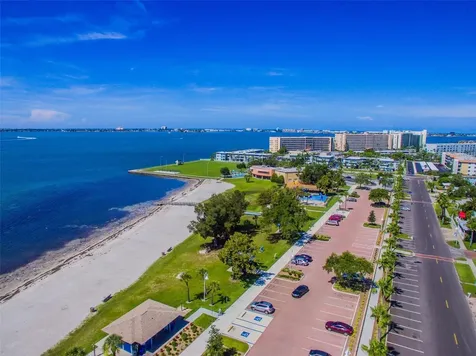 5940 30th Avenue S Gulfport FL 33707