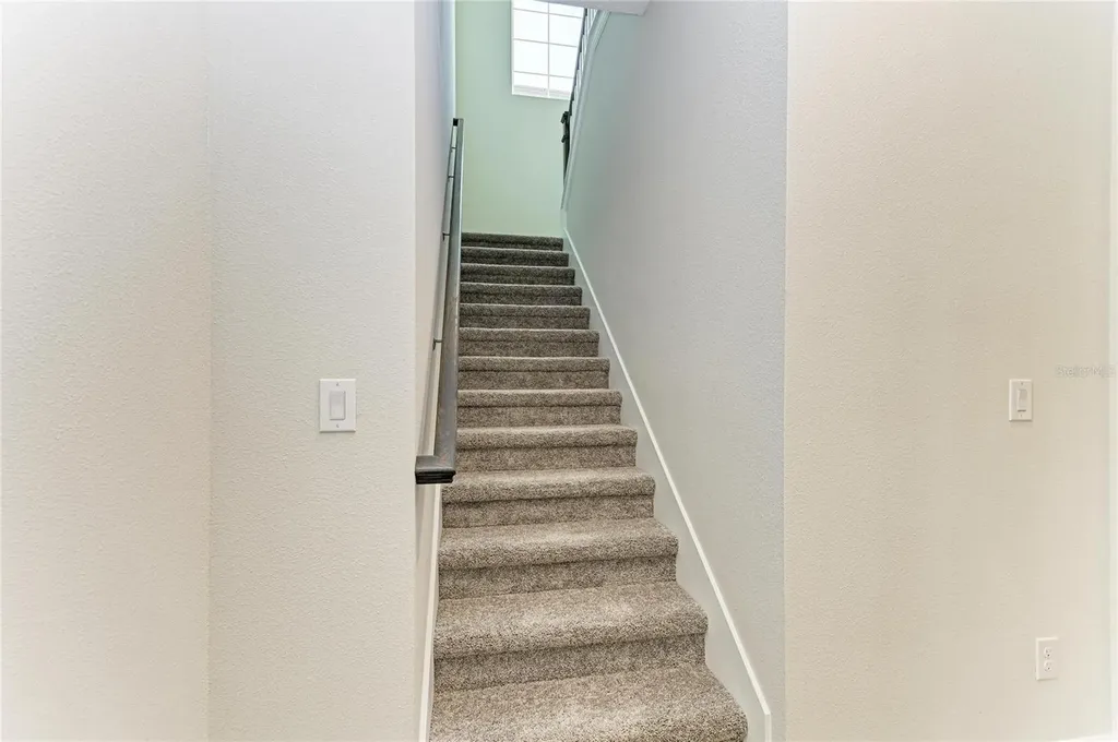 35244 Big Hawk Drive Zephyrhills FL 33541