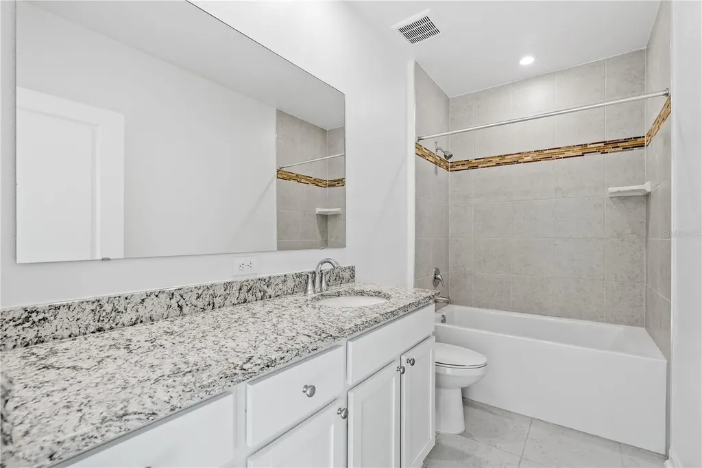 8 Bannbury Lane Palm Coast FL 32137