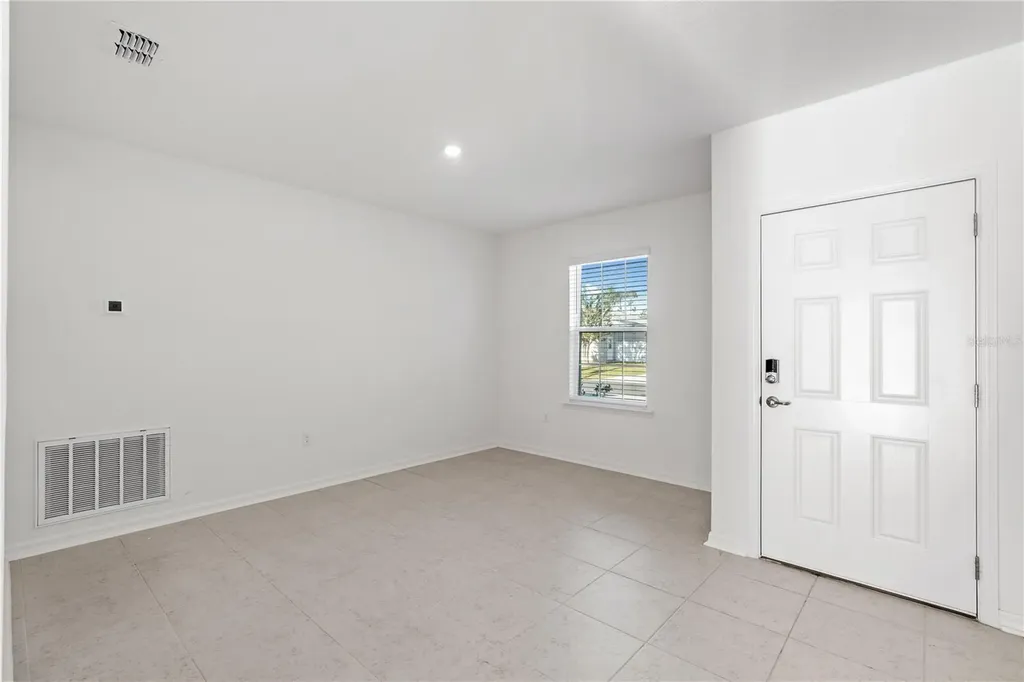 8 Bannbury Lane Palm Coast FL 32137