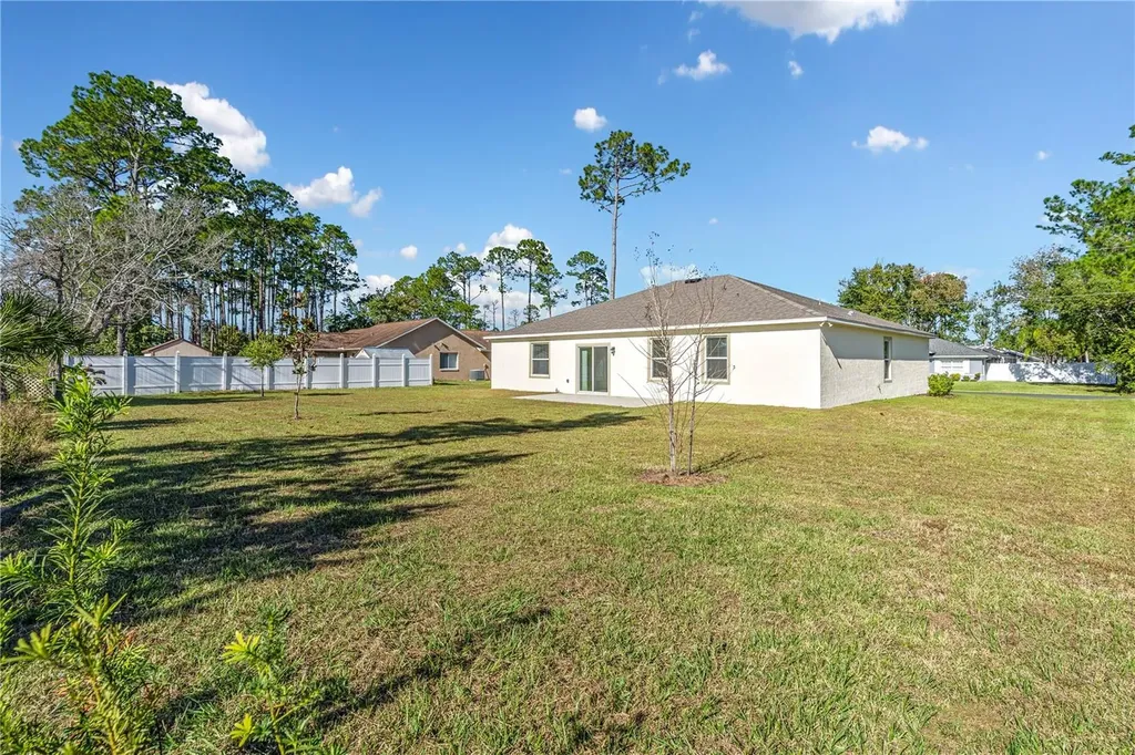 8 Bannbury Lane Palm Coast FL 32137