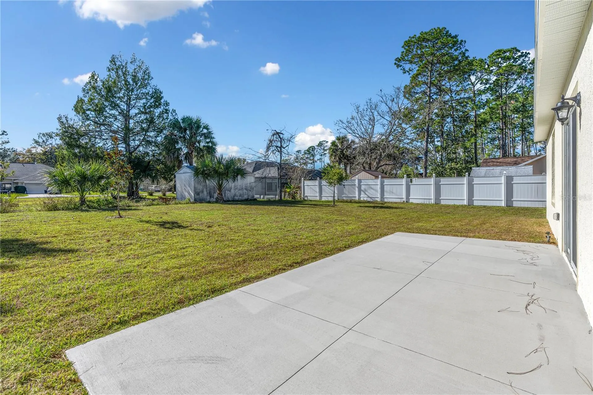 8 Bannbury Lane Palm Coast FL 32137
