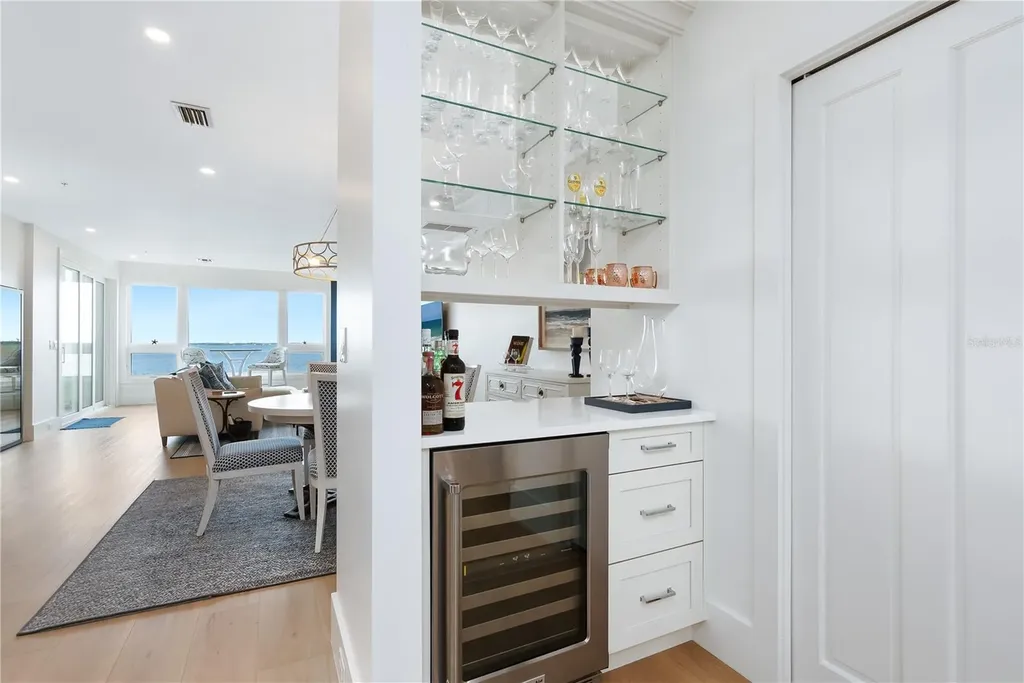 340 Gulf Of Mexico Drive Longboat Key FL 34228