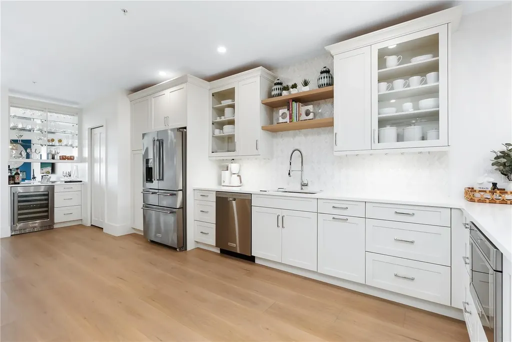 340 Gulf Of Mexico Drive Longboat Key FL 34228