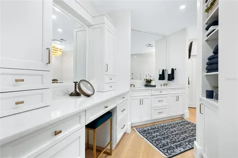 340 Gulf Of Mexico Drive Longboat Key FL 34228
