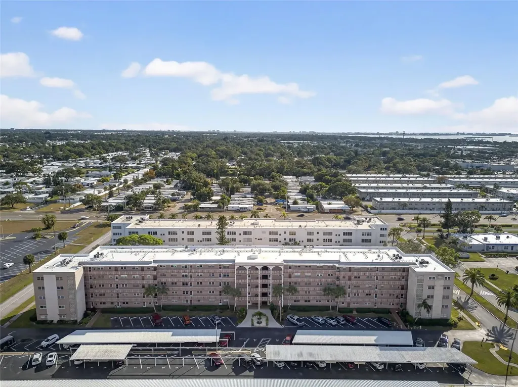 5521 80th Street N St Petersburg FL 33709