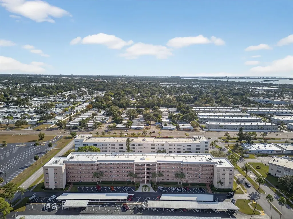 5521 80th Street N St Petersburg FL 33709