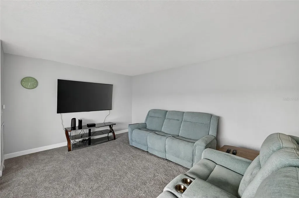 5521 80th Street N St Petersburg FL 33709