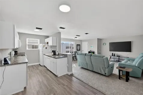 5521 80th Street N St Petersburg FL 33709